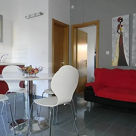 Lorenco 3* تيسنو